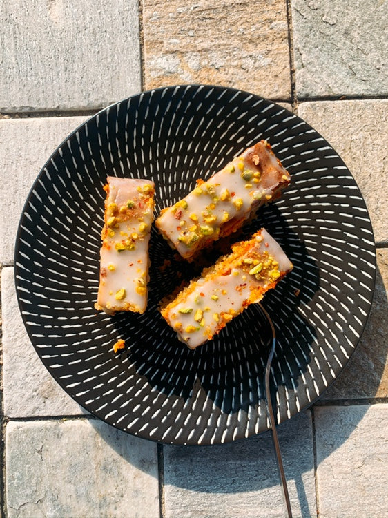 Glutenfreier Pistazien-Mandel-Kuchen mit Limette