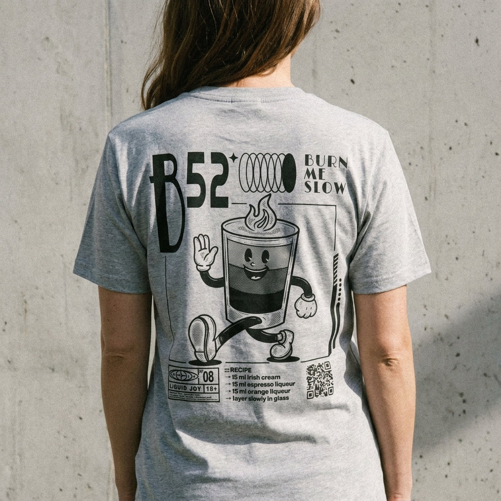 B-52 Bio-Tee in Heather Grey am Model — Bio-Cotton, Cocktail-Print, as.if.threads