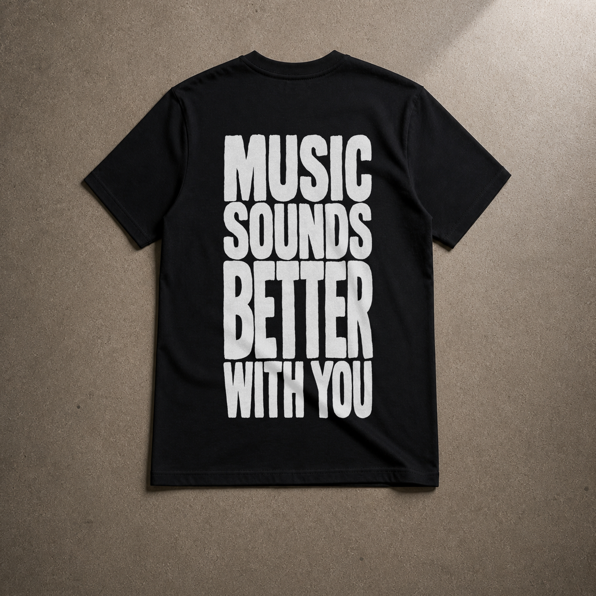 Black Music Sounds Better With You Bio-Tee Rücken-Flatlay - as.if.threads