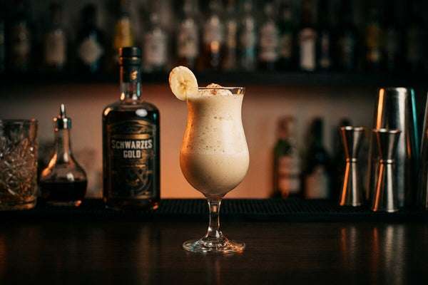 Dirty Banana selber machen — Rum, Banane und Kaffee im Blender