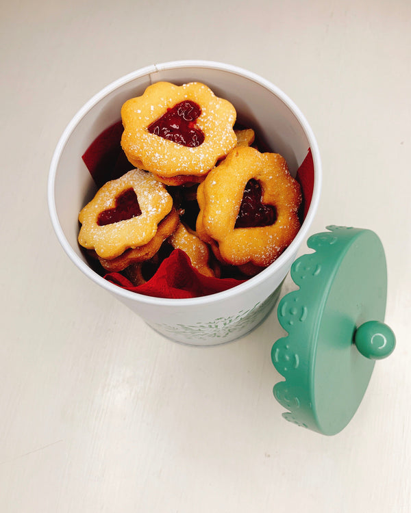 Lieblingskekse – Spitzbuben mit Marmeladenfüllung