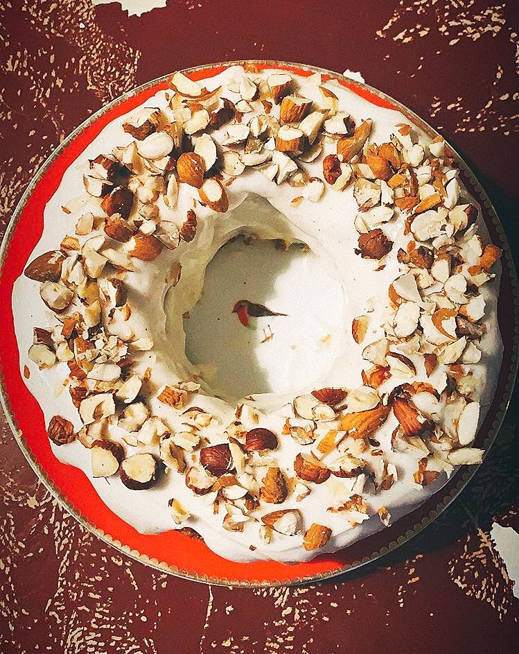 Möhrenkuchen mit Frischkäsetopping