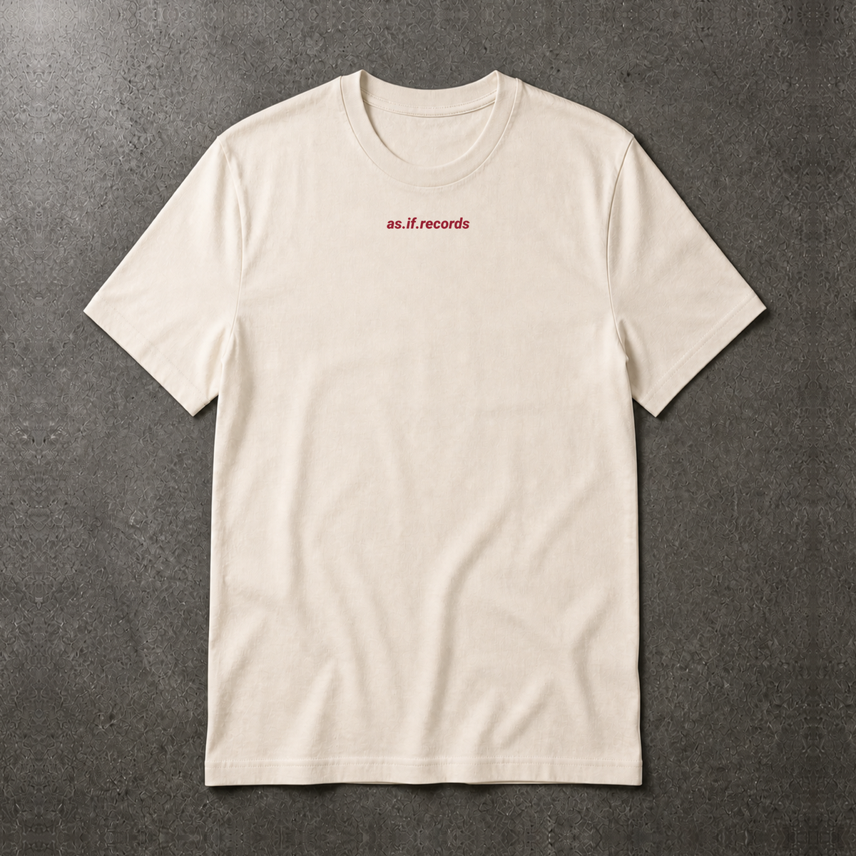 Different Sounds Right Bio-Tee in Natural Raw - Vorderseite mit mittigem Frontprint - as.if.threads